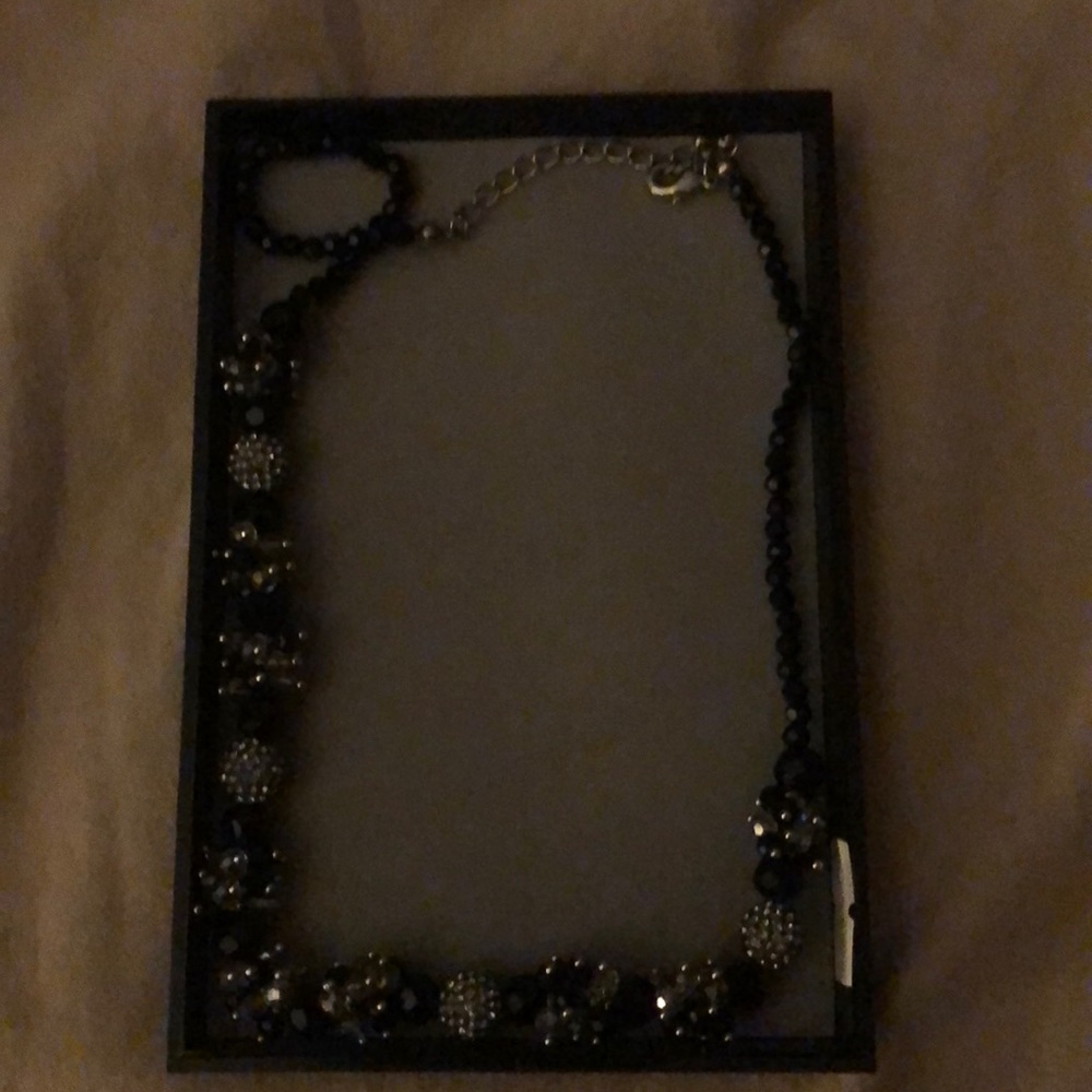 Necklace black